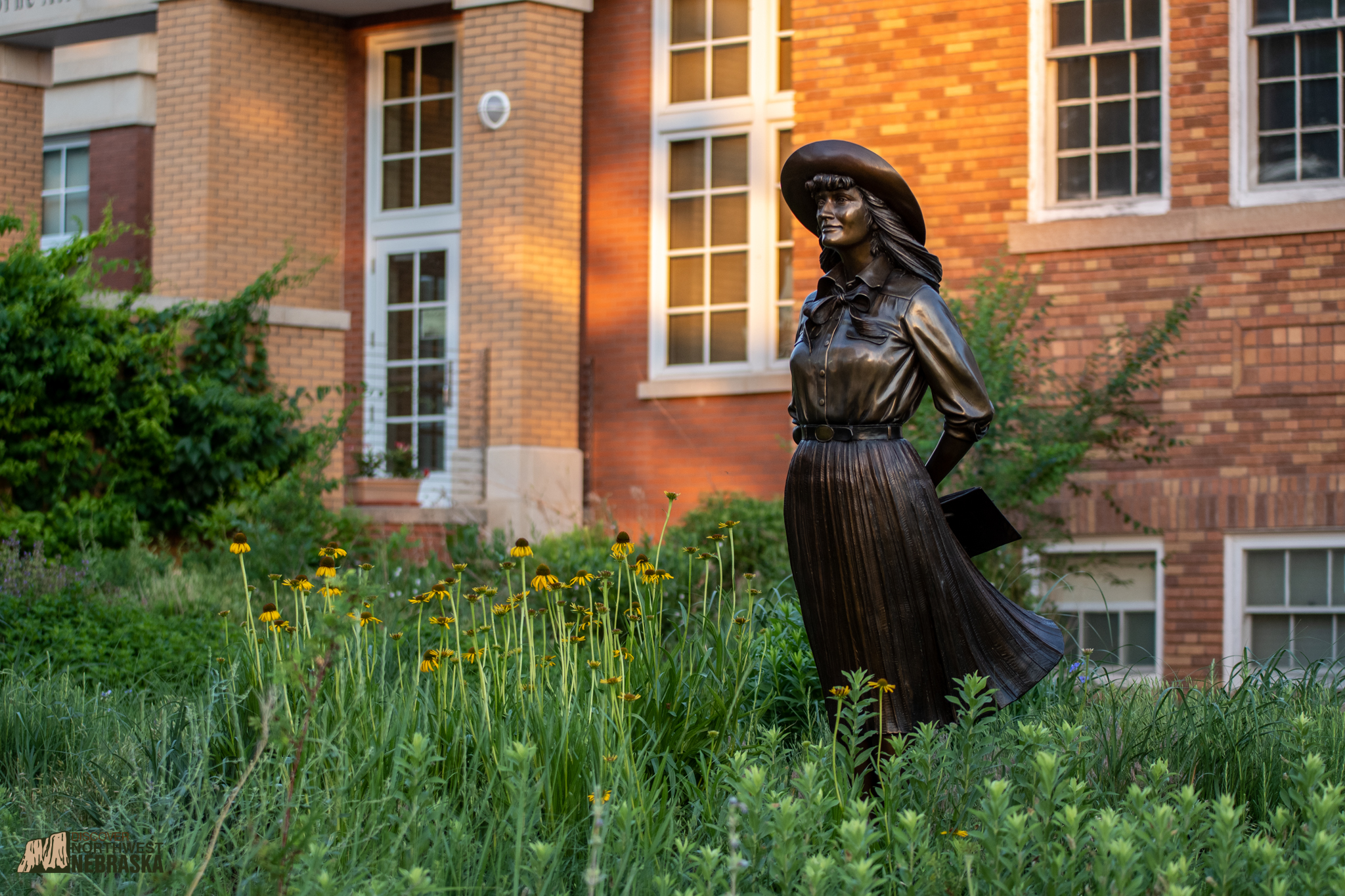 Statue of Mari Sandoz