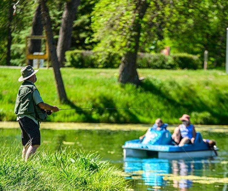 Fishing at Chadron State Park